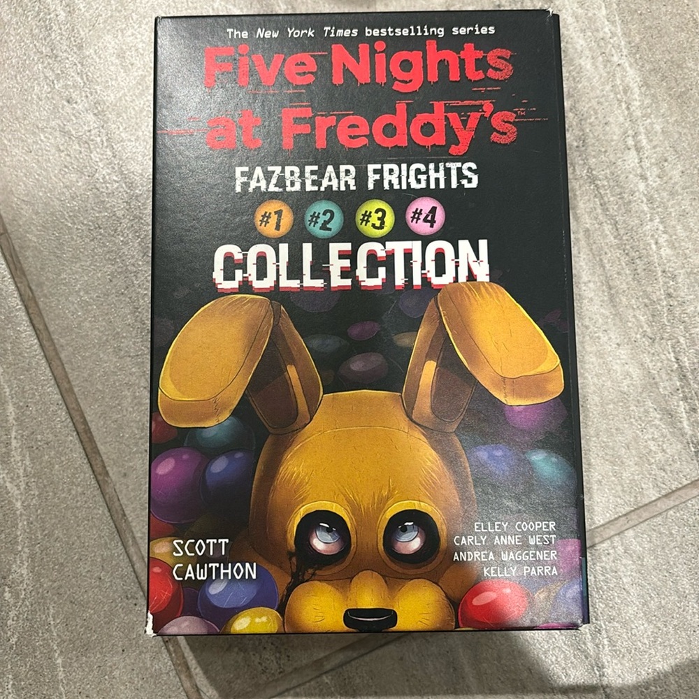 Five night at Freddy’s book set.